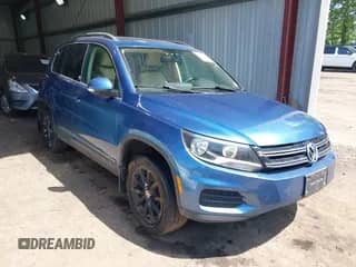 2017 Volkswagen Tiguan Wolfsburg Edition с VIN WVGSV7AX0HK011669, выставлен на аукционе IAAI как лот 42535922 с пробегом 151 053 миль миль и . История ставок и продаж доступна на DreamBid. Изображение 1.