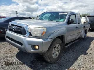 2014 Toyota Tacoma с VIN 5TFUU4EN3EX103669, выставлен на аукционе Copart как лот 57333335 с пробегом 226 377 миль миль и Списание • Salvage title. История ставок и продаж доступна на DreamBid. Изображение 1.