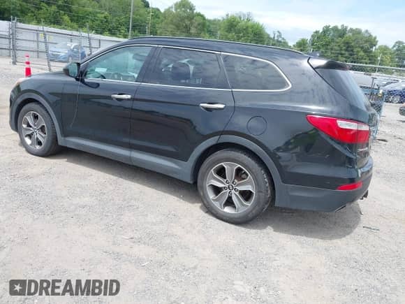 2014 Hyundai Santa Fe GLS with VIN KM8SMDHF3EU059097, listed as a IAAI auction lot 42816263 with 170,722 mi miles and . Bid and sale history available at DreamBid. Image 3.