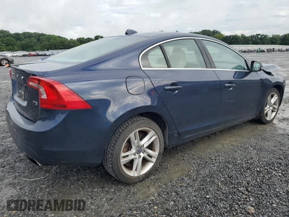 2015 Volvo S60 T5 Drive-E Premier with VIN YV126MFK8F1337939, listed as a Copart auction lot 68280295 with Not provided miles and Salvage title. Bid and sale history available at DreamBid. Image 3.