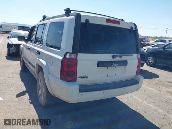 2006 Jeep Commander with VIN 1J8HH48K46C220346, listed as a IAAI auction lot 42898694 with 102,180 mi miles and . Bid and sale history available at DreamBid. Image 3.