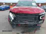 2022 Chevrolet Suburban Z71 с VIN 1GNSKDKD2NR194938, выставлен на аукционе IAAI как лот 41898845 с пробегом 68 601 миль миль и . История ставок и продаж доступна на DreamBid. Изображение 13.