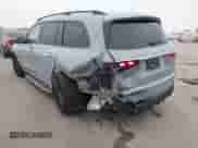 2025 Mercedes-Benz GLS 63 AMG z VIN 4JGFF8KE6SB283152, wystawiony jako IAAI lot #42417677 z przebiegiem 6 445 mil mil oraz . Historia ofert i sprzedaży dostępna na DreamBid. Obrazek 3.