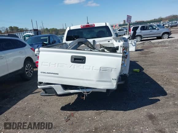 2022 Chevrolet Colorado 4WD LT с VIN 1GCHTCEA9N1306385, выставлен на аукционе IAAI как лот 41935040 с пробегом 84 480 миль миль и . История ставок и продаж доступна на DreamBid. Изображение 16.