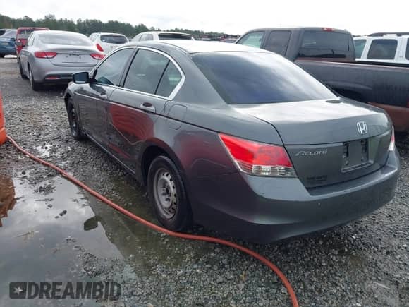 2010 Honda Accord LX с VIN 1HGCP2F39AA124044, выставлен на аукционе IAAI как лот 43369925 с пробегом 287 231 миль миль и . История ставок и продаж доступна на DreamBid. Изображение 3.