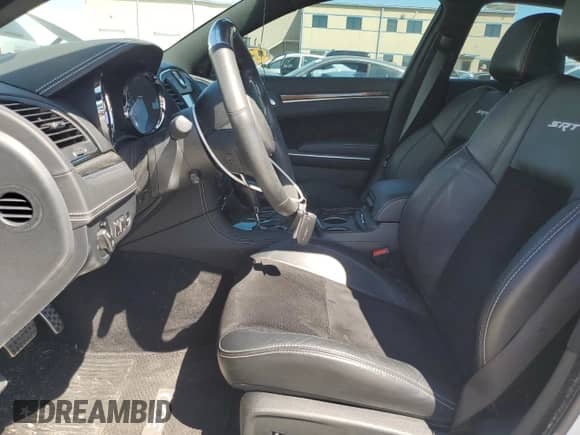 2014 Chrysler 300 SRT-8 с VIN 2C3CCAFJ5EH230747, выставлен на аукционе Copart как лот 73540564 с пробегом 29 458 миль миль и Списание • Salvage title. История ставок и продаж доступна на DreamBid. Изображение 7.