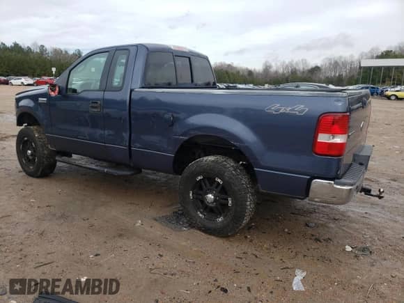 2005 Ford F-150 XL with VIN 1FTRF14585KC00914, listed as a Copart auction lot 43589325 with 181,304 mi miles and Salvage title. Bid and sale history available at DreamBid. Image 2.