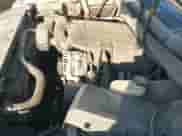 2009 Chevrolet Silverado 1500 LT z VIN 1GCEC29J49Z272449, wystawiony jako IAAI lot #43393721 z przebiegiem 162 795 mil mil oraz . Historia ofert i sprzedaży dostępna na DreamBid. Obrazek 18.