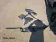 2018 Ram 1500 Tradesman z VIN 1C6RR7FG7JS235759, wystawiony jako Copart lot #65409575 z przebiegiem 93 728 mil mil oraz Szkoda całkowita • Salvage title. Historia ofert i sprzedaży dostępna na DreamBid. Obrazek 12.