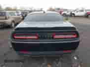 2016 Dodge Challenger SXT Plus z VIN 2C3CDZAG6GH120624, wystawiony jako IAAI lot #43501177 z przebiegiem 124 424 mil mil oraz . Historia ofert i sprzedaży dostępna na DreamBid. Obrazek 16.