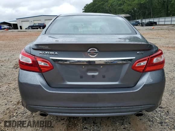 2016 Nissan Altima SR z VIN 1N4AL3AP9GC281447, wystawiony jako Copart lot #67525945 z przebiegiem 110 512 mil mil oraz Szkoda całkowita • Salvage title. Historia ofert i sprzedaży dostępna na DreamBid. Obrazek 6.