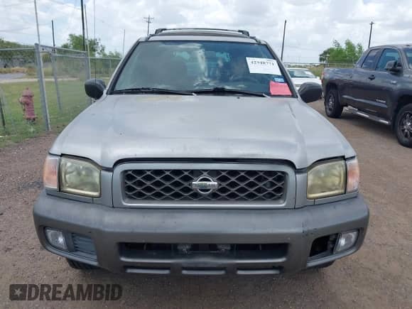 2001 Nissan Pathfinder SE z VIN JN8DR09Y41W594823, wystawiony jako IAAI lot #42948771 z przebiegiem 210 634 mil mil oraz . Historia ofert i sprzedaży dostępna na DreamBid. Obrazek 6.