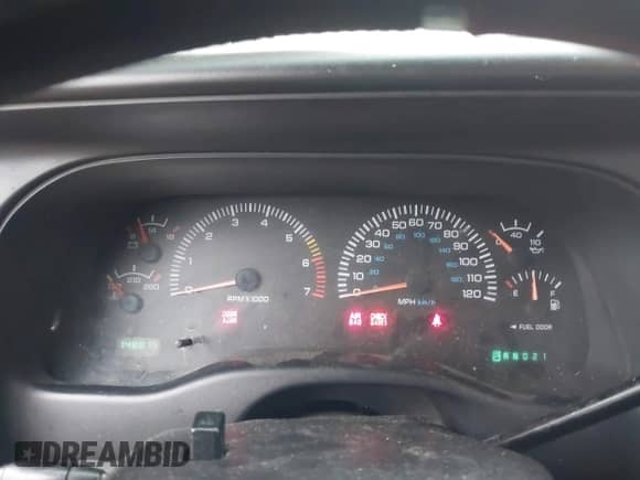 2000 Dodge Dakota Sport with VIN 1B7GL22N9YS577541, listed as a IAAI auction lot 41481221 with 148,815 mi miles and . Bid and sale history available at DreamBid. Image 7.