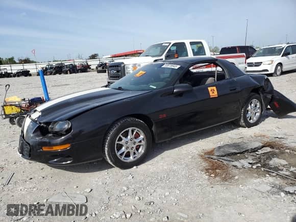 2001 Chevrolet Camaro z VIN 2G1FP22K412125804, wystawiony jako Copart lot #53878945 z przebiegiem 145 230 mil mil oraz Szkoda całkowita • Salvage title. Historia ofert i sprzedaży dostępna na DreamBid. Obrazek 1.