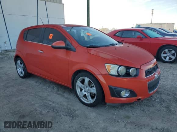 2012 Chevrolet Sonic LTZ с VIN 1G1JF6SH5C4110539, выставлен на аукционе Copart как лот 74803564 с пробегом 147 312 миль миль и Чистый • Clean title. История ставок и продаж доступна на DreamBid. Изображение 4.