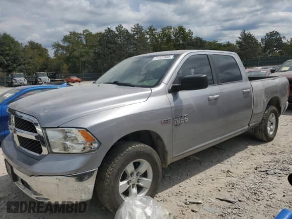 2020 Ram 1500 SLT z VIN 1C6RR7TT3LS101318, wystawiony jako Copart lot #71127345 z przebiegiem 120 316 mil mil oraz Szkoda całkowita • Salvage title. Historia ofert i sprzedaży dostępna na DreamBid. Obrazek 1.