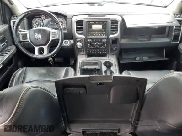 2015 Ram 1500 Laramie Limited z VIN 1C6RR7PT9FS556253, wystawiony jako Copart lot #65618915 z przebiegiem 126 110 mil mil oraz Szkoda całkowita • Salvage title. Historia ofert i sprzedaży dostępna na DreamBid. Obrazek 8.