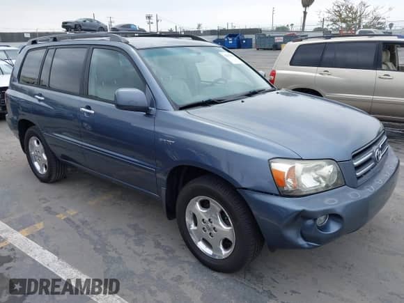 2007 Toyota Highlander с VIN JTEGP21A870135522, выставлен на аукционе IAAI как лот 42371111 с пробегом 202 071 миль миль и . История ставок и продаж доступна на DreamBid. Изображение 1.
