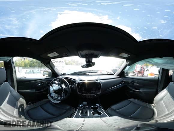2023 Chevrolet Traverse Premier с VIN 1GNEVKKW0PJ135379, выставлен на аукционе IAAI как лот 43220343 с пробегом 31 580 миль миль и . История ставок и продаж доступна на DreamBid. Изображение 17.