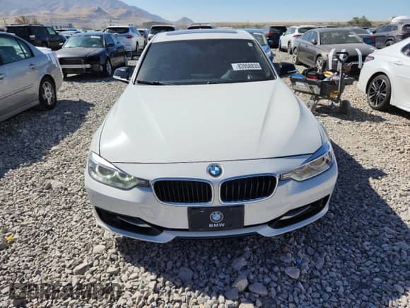 2012 BMW 3 Series 328i with VIN WBA3C1C59CF433798, listed as a Copart auction lot 83958835 with 132,908 mi miles and Salvage title. Bid and sale history available at DreamBid. Image 5.