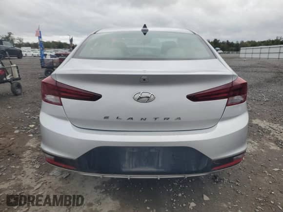 2019 Hyundai Elantra Limited с VIN 5NPD84LF6KH465552, выставлен на аукционе Copart как лот 82418185 с пробегом 189 691 миль миль и Чистый • Clean title. История ставок и продаж доступна на DreamBid. Изображение 6.