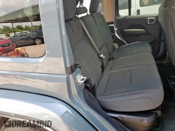 2025 Jeep Wrangler Sahara with VIN 1C4RJXP69SW600491, listed as a Copart auction lot 70372675 with 8,516 mi miles and Clean title. Bid and sale history available at DreamBid. Image 10.