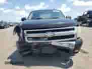 2007 Chevrolet Silverado 1500 1LT z VIN 2GCEK19J671685556, wystawiony jako Copart lot #62690375 z przebiegiem 209 541 mil mil oraz Szkoda całkowita • Salvage title. Historia ofert i sprzedaży dostępna na DreamBid. Obrazek 5.
