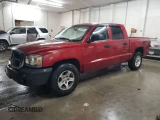 2006 Dodge Dakota ST with VIN 1D7HW28K36S627328, listed as a Copart auction lot 43163905 with 196,433 mi miles and Salvage title. Bid and sale history available at DreamBid. Image 1.