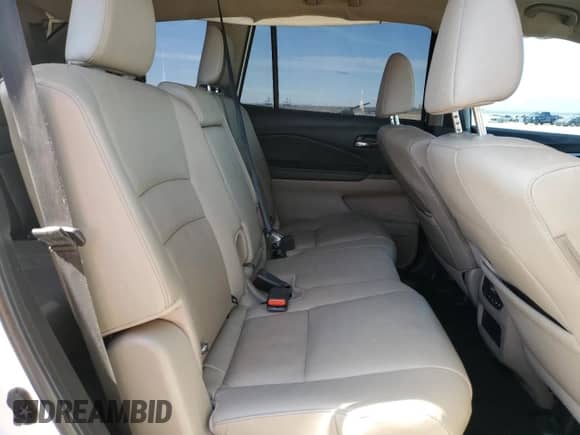 2022 Honda Pilot EX-L with VIN 5FNYF6H55NB015235, listed as a Copart auction lot 60871925 with 140,008 mi miles and Salvage title. Bid and sale history available at DreamBid. Image 11.