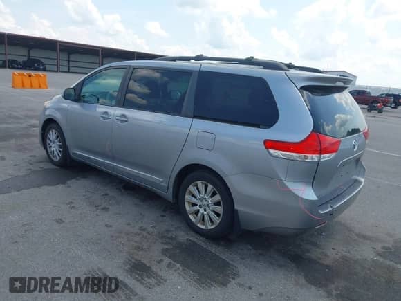 2012 Toyota Sienna LE with VIN 5TDJK3DC4CS034092, listed as a IAAI auction lot 42947892 with 216,250 mi miles and . Bid and sale history available at DreamBid. Image 3.