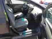 2013 Chevrolet Sonic LS с VIN 1G1JB6SGXD4119046, выставлен на аукционе IAAI как лот 42206990 с пробегом 194 269 миль миль и . История ставок и продаж доступна на DreamBid. Изображение 5.