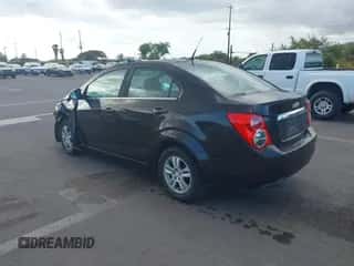 2014 Chevrolet Sonic LT z VIN 1G1JC5SB1E4211062, wystawiony jako IAAI lot #43200565 z przebiegiem 103 942 mil mil oraz . Historia ofert i sprzedaży dostępna na DreamBid. Obrazek 3.