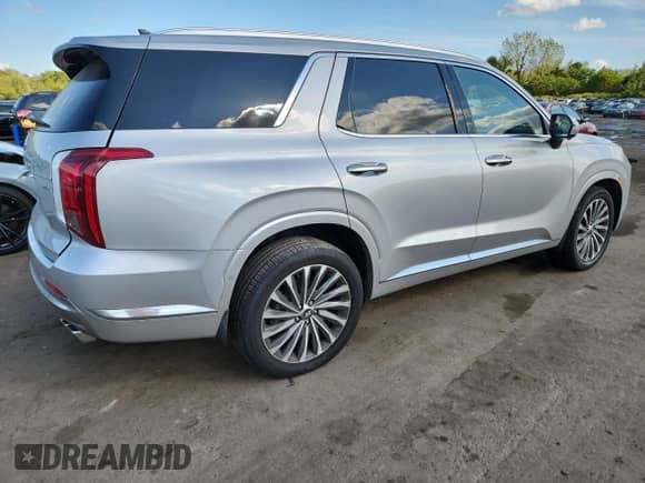 2025 Hyundai Palisade Calligraphy z VIN KM8R7DGE5SU822327, wystawiony jako Copart lot #71491315 z przebiegiem 10 016 mil mil oraz Szkoda całkowita • Salvage title. Historia ofert i sprzedaży dostępna na DreamBid. Obrazek 3.