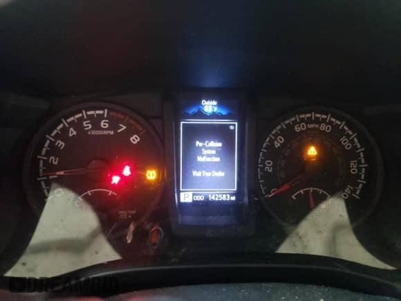 2019 Toyota Tacoma SR5 z VIN 5TFSZ5AN5KX175523, wystawiony jako Copart lot #68844375 z przebiegiem 142 583 mil mil oraz Szkoda całkowita • Salvage title. Historia ofert i sprzedaży dostępna na DreamBid. Obrazek 9.