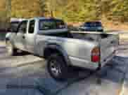 2004 Toyota Tacoma с VIN 5TEWM72NX4Z325860, выставлен на аукционе Copart как лот 90104865 с пробегом 309 267 миль миль и Чистый • Clean title. История ставок и продаж доступна на DreamBid. Изображение 3.