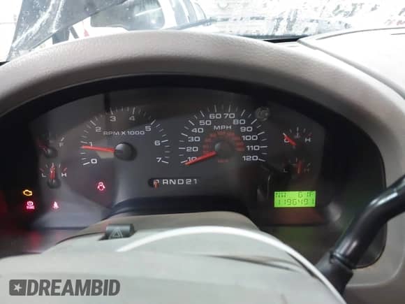 2007 Ford F-150 XLT with VIN 1FTPX14V27FA43817, listed as a IAAI auction lot 43372827 with 119,649 mi miles and . Bid and sale history available at DreamBid. Image 7.