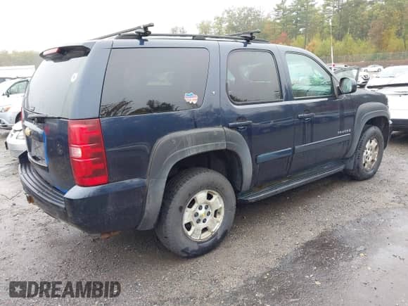 2007 Chevrolet Tahoe LT с VIN 1GNEK13087R112057, выставлен на аукционе IAAI как лот 43429338 с пробегом 202 291 миль миль и . История ставок и продаж доступна на DreamBid. Изображение 4.