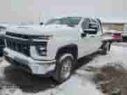 2023 Chevrolet Silverado 2500HD с VIN 1GB4YLE70PF244972, выставлен на аукционе Copart как лот 79634054 с пробегом 40 605 миль миль и Списание • Salvage title. История ставок и продаж доступна на DreamBid. Изображение 1.