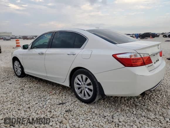 2014 Honda Accord Touring z VIN 1HGCR3F95EA037736, wystawiony jako Copart lot #69666005 z przebiegiem 143 572 mil mil oraz Szkoda całkowita • Salvage title. Historia ofert i sprzedaży dostępna na DreamBid. Obrazek 2.