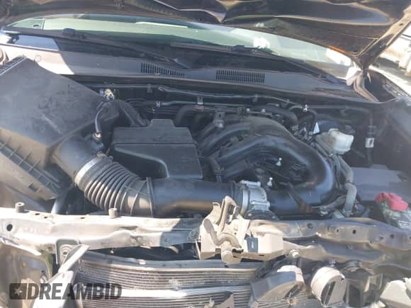 2019 Toyota Tacoma SR5 with VIN 3TMAZ5CN5KM082418, listed as a IAAI auction lot 43185032 with 73,994 mi miles and . Bid and sale history available at DreamBid. Image 10.