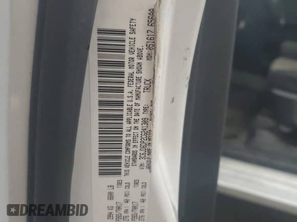 2012 Ram 1500 ST z VIN 3C6JD6DP2CG241309, wystawiony jako Copart lot #51840475 z przebiegiem 298 707 mil mil oraz Czysty tytuł • Clean title. Historia ofert i sprzedaży dostępna na DreamBid. Obrazek 12.