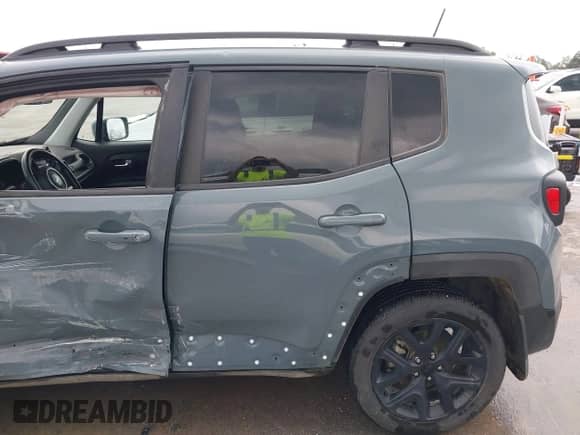 2018 Jeep Renegade Latitude с VIN ZACCJBBB3JPH05732, выставлен на аукционе IAAI как лот 42139094 с пробегом 52 625 миль миль и . История ставок и продаж доступна на DreamBid. Изображение 17.