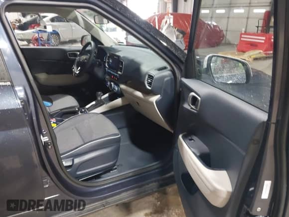 2025 Hyundai Venue SEL с VIN KMHRC8A34SU361311, выставлен на аукционе IAAI как лот 42429848 с пробегом 694 миль миль и . История ставок и продаж доступна на DreamBid. Изображение 5.