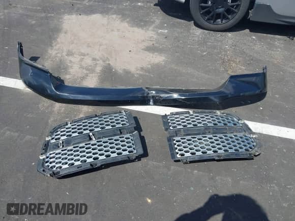 2013 Ram 1500 with VIN 1C6RR7LP1DS578656, listed as a IAAI auction lot 43008585 with 152,764 mi miles and . Bid and sale history available at DreamBid. Image 12.