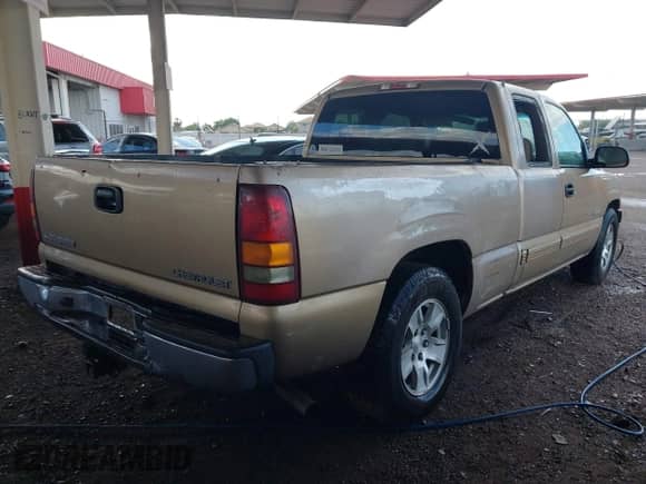 2001 Chevrolet Silverado 1500 LS с VIN 2GCEC19T211172617, выставлен на аукционе IAAI как лот 43300278 с пробегом 246 204 миль миль и . История ставок и продаж доступна на DreamBid. Изображение 4.