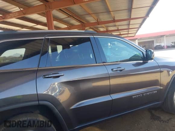 2021 Jeep Grand Cherokee Laredo E with VIN 1C4RJFAG3MC507823, listed as a IAAI auction lot 42073091 with 32,560 mi miles and . Bid and sale history available at DreamBid. Image 13.