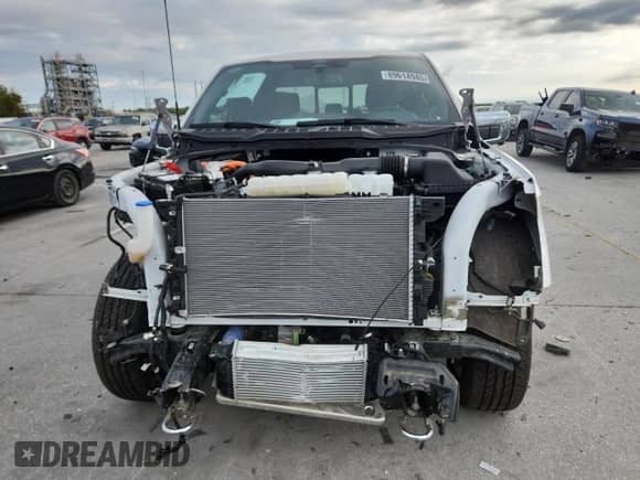 2024 Ford F-150 Lariat с VIN 1FTFW5LD9RFB02928, выставлен на аукционе Copart как лот 89614945 с пробегом 7 899 миль миль и Списание • Salvage title. История ставок и продаж доступна на DreamBid. Изображение 5.