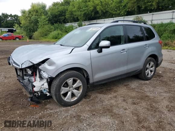 2015 Subaru Forester Premium z VIN JF2SJADC4FH548546, wystawiony jako Copart lot #69291555 z przebiegiem 84 175 mil mil oraz Czysty tytuł • Clean title. Historia ofert i sprzedaży dostępna na DreamBid. Obrazek 1.