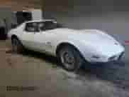 1976 Chevrolet Corvette z VIN 1Z37L6S431055, wystawiony jako Copart lot #87261155 z przebiegiem 19 491 mil mil oraz Czysty tytuł • Clean title. Historia ofert i sprzedaży dostępna na DreamBid. Obrazek 4.
