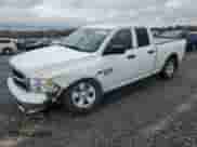 2023 Ram 1500 Tradesman z VIN 1C6RR7FT6PS586023, wystawiony jako Copart lot #82373804 z przebiegiem 3 304 mil mil oraz Szkoda całkowita • Salvage title. Historia ofert i sprzedaży dostępna na DreamBid. Obrazek 1.